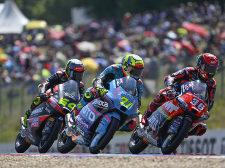 Moto 3: Pikeras slavio ispred Jamanake i Munjoza