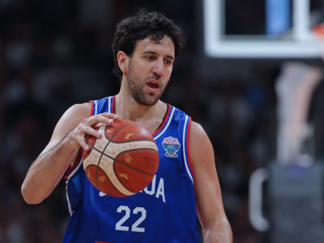 Nemam pojma, proćiće, to je mašina koja mora da radi! Vasilije Micić nije načisto u vezi svoje povrede i Eurobasketa