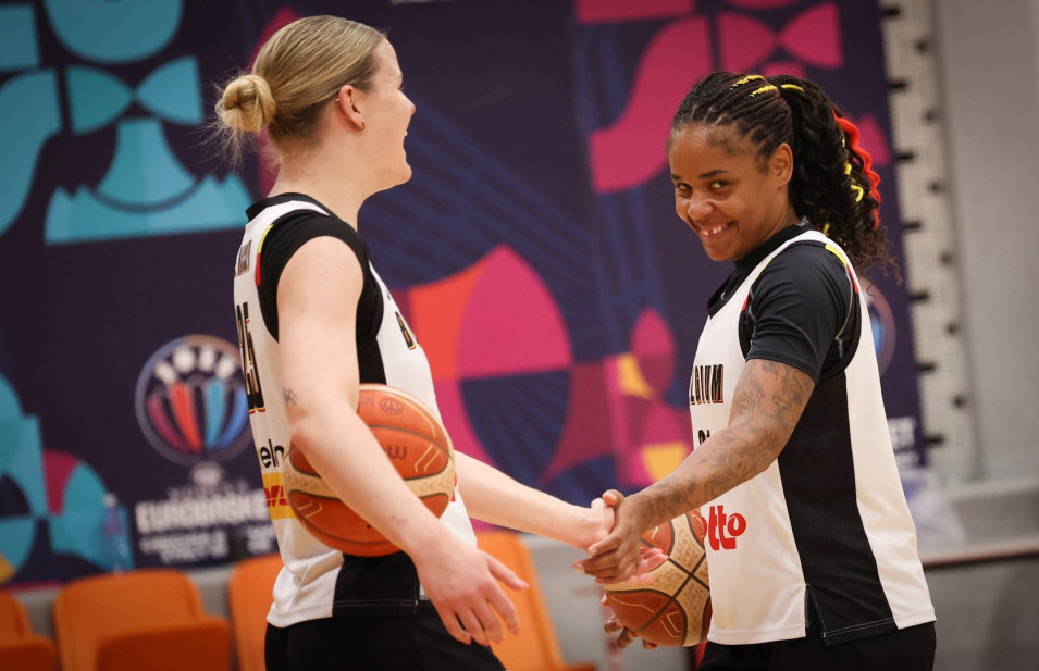 Masuela Lisova Mbaka u dresu evropskog prvaka