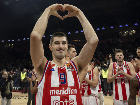 Crvena zvezda se oprostila od klupske legende: Luka Mitrović odlazi sa Malog Kalemegdana
