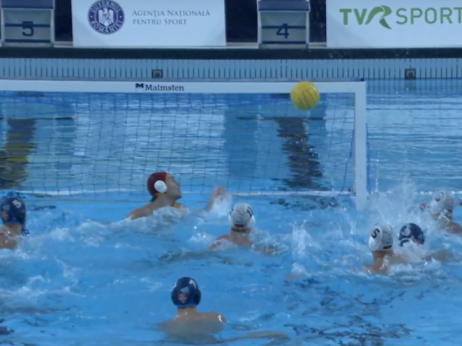 Mladi "delfini" osvojili srebro, a imaju više poraza od pobeda: Crna Gora šampion Evrope
