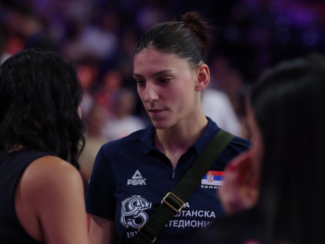 (VIDEO) Tijana Bošković plače i teši drugarice: Odbojkašice Srbije u suzama, posle Holandije