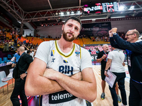 (VIDEO) Teže od okova, jače od lanaca: Nurkić citirao poznatog pevača i otkrio koga hoće u osmini finala Eurobasketa