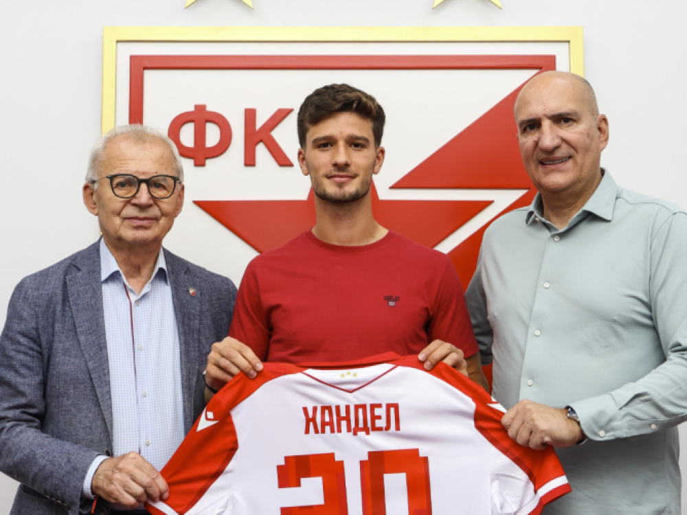 Tomaš Hendel, fudbaler Crvene zvezde
