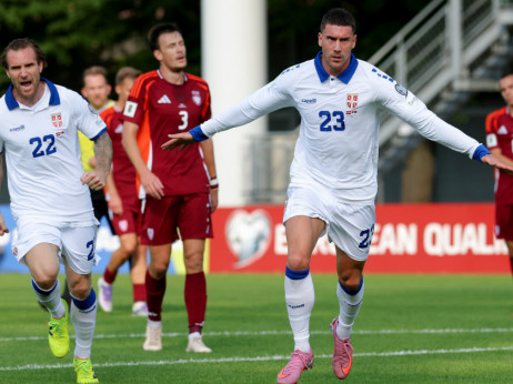 (UŽIVO) Letonija - Srbija (0:1): Vlahović doneo prednost "orlovima"