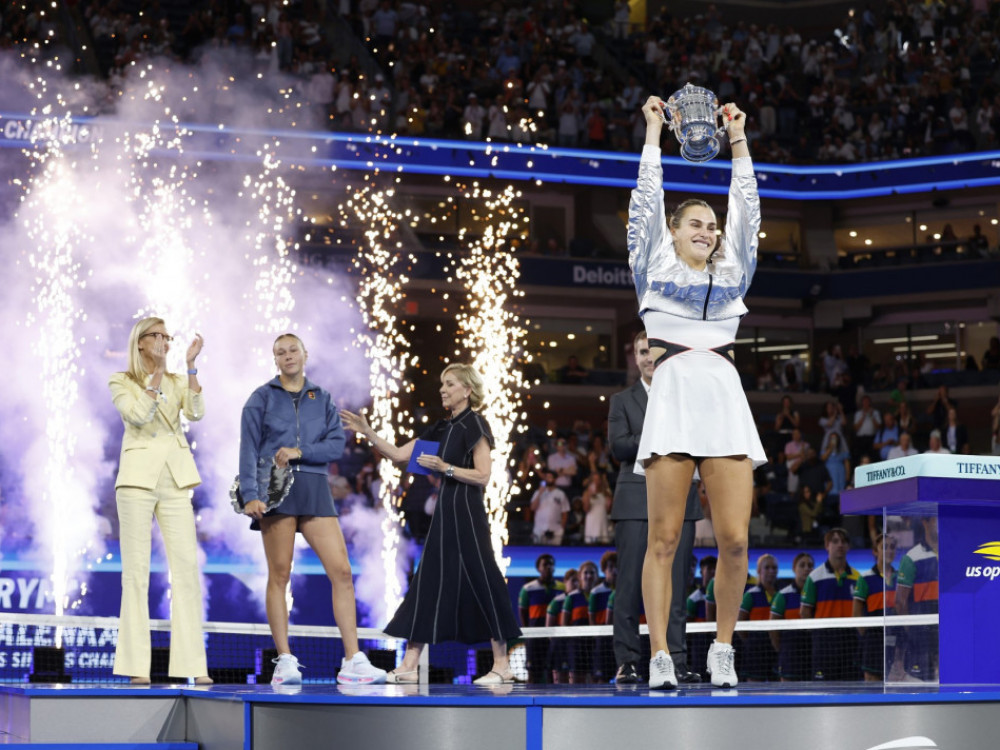 Arina Sabalenka podigla trofej prvakinje US Opena