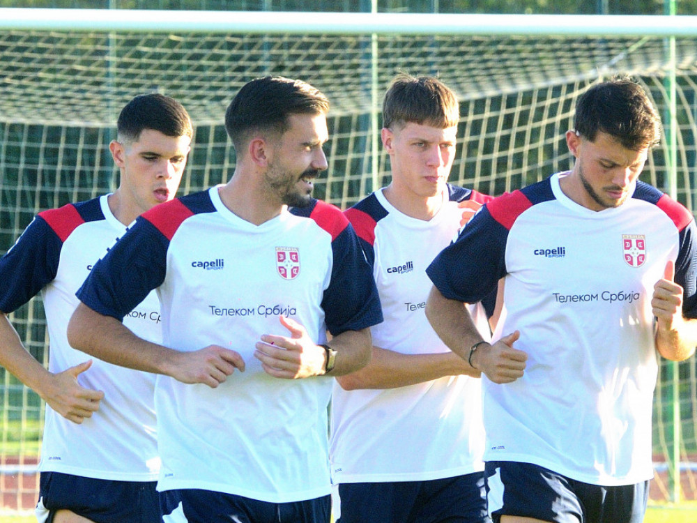 Fudbaleri Srbije na meču sa Letonijom