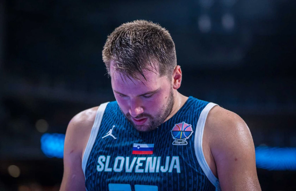 (FOTO) Luka Dončić objavio fotografiju sa ćerkama dok traje borba za starateljstvo
