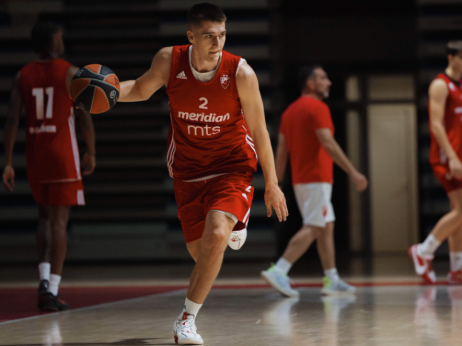 Nije dobro: Bledo izdanje Zvezde i ubedljiv poraz od Pariza na Kipru