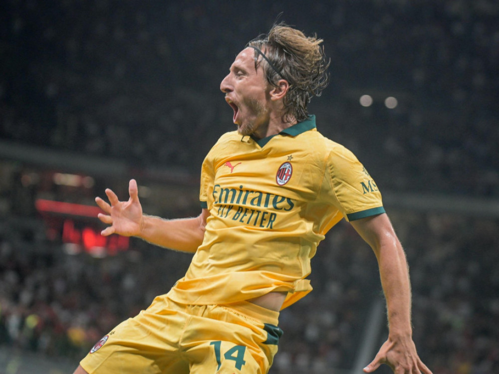 Luka Modrić, hrvatski fudbaler, srećan zbog prvenca u dresu Milana