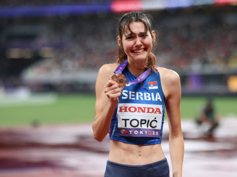 Ivana i Emir imaju svoje naslednike - Angelina je srpska heroina! Selektor oduševljen nastupom Topićeve