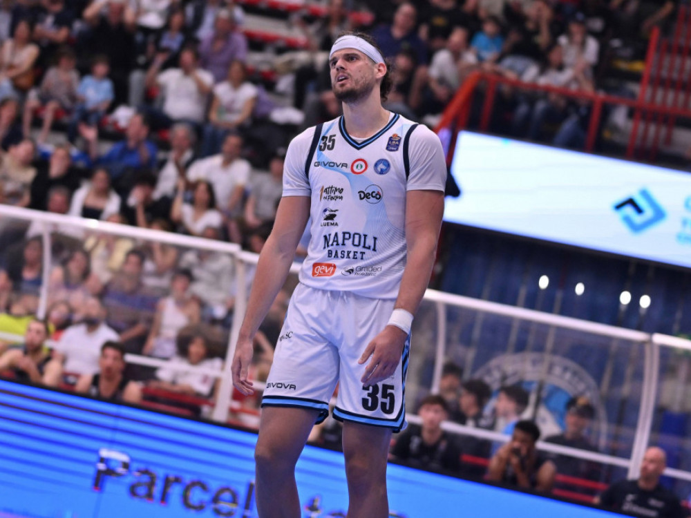 Italijanski košarkaš Leonardo Tote