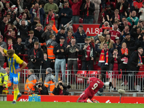 Liga kup Engleske: Prvenac Isaka, Kjeza režirao pobedu Liverpula