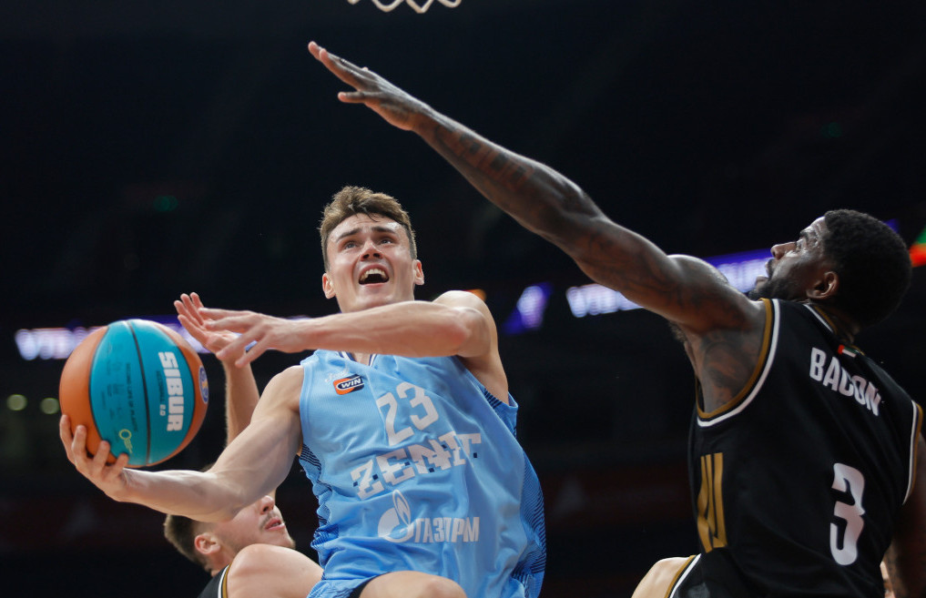 Zenit se plasirao u finale VTB Superkupa nakon velikog preokreta protiv Dubaija