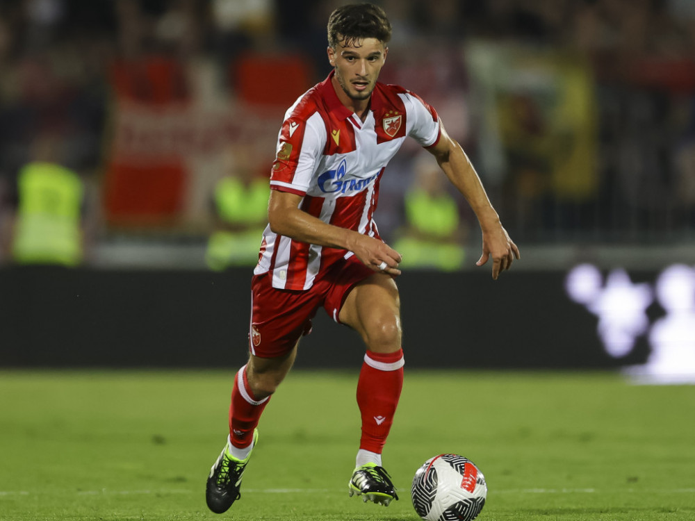 Tomaš Handel u crveno-belom dresu