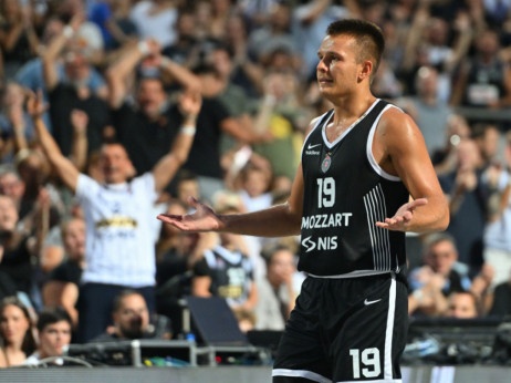 Arijan Lakić za TV Arena sport: Nema boljeg osećaja od igranja na otvorenom terenu Tašmajdana sa kapitenskom trakom na ruci!