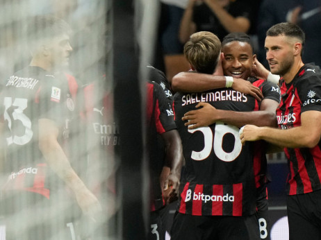 Očekuje nas spektakl u MIlanu: Na "San Siro" stiže Napoli, Alegri i Konte najavljuju pobedu