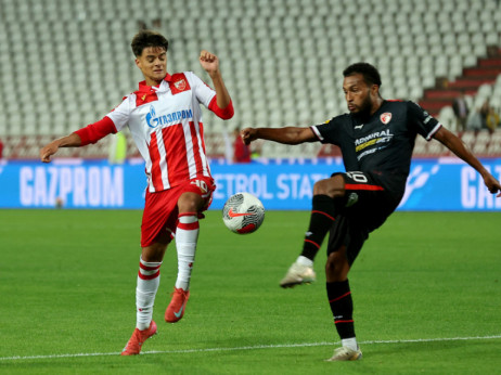 (UŽIVO, VIDEO) Crvena zvezda - Radnički 1923 (2:1): Preokret crveno-belih sa igračem manje