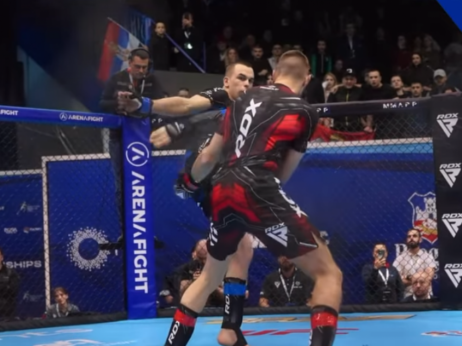 (VIDEO) Ognjen Mićović u trci za prestižnu nagradu IMMAF: Spektakularni nokaut stavio Srbiju u fokus svetske MMA scene!