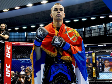 (VIDEO) Nokaut Mićovića obišao svetsku MMA scenu: Srbin osvojio nagradu za performans godine