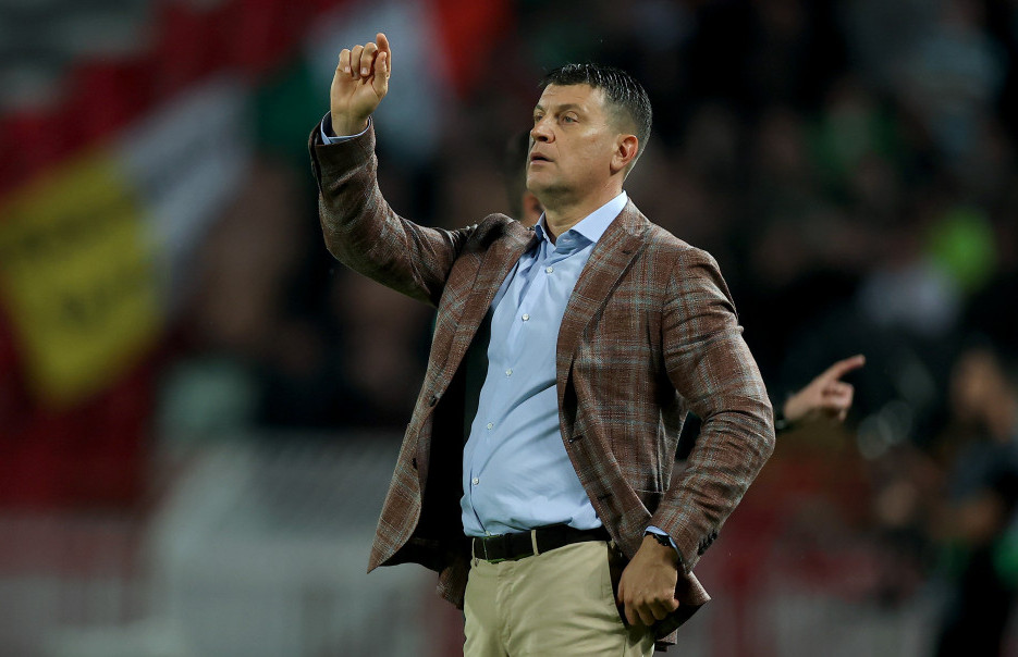 Vladan Milojević se odlučio da u startnih 11 uvrsti 17-godišnjeg Vasilija Kostova