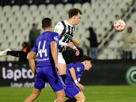 Nemanja Trifunović produžio ugovor sa Partizanom do 2028. godine