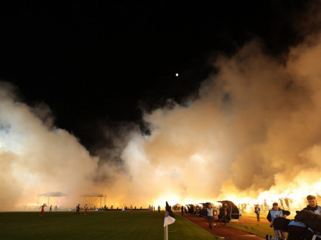 (UŽIVO, VIDEO) Partizan - Vojvodina (1:0): Previše prekida na utakmici, sudija poslao igrače u svlačionicu