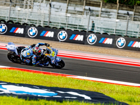 (VIDEO) Moto GP: Pobeda Aldegera u senci preloma ključne kosti Marka Markeza