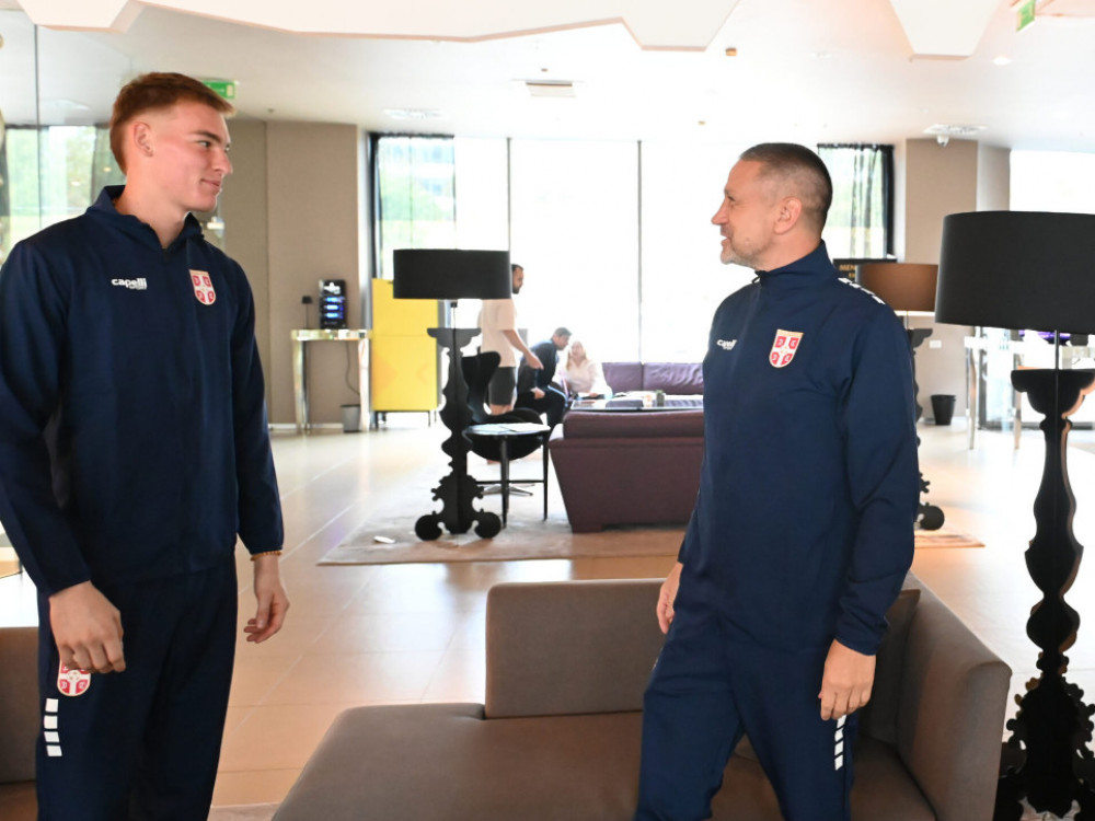 Zoran Mirković na okpljanju reprezentacije