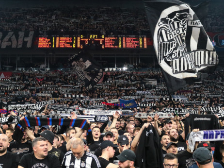 (VIDEO) "Grobari" najglasniji u Evroligi: Arena se "tresla" protiv Olimpije