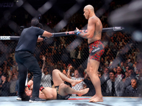 (VIDEO) Novi detalji UFC borbe u Las Vegasu: Ankalaev povređen izašao na megdan Pereiri
