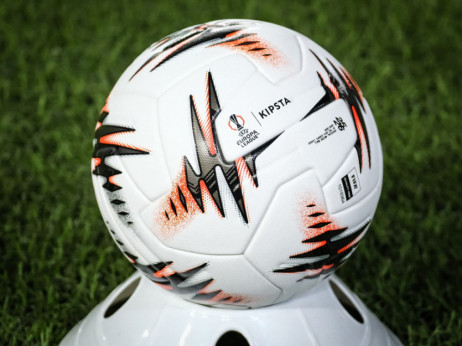 UEFA kaznila Frajburg, Bazel, Štutgart i Omoniju zbog nereda navijača