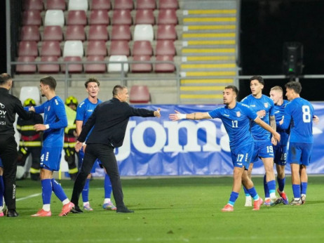 Zoran Mirković proslavio prvu pobedu sa "orlićima", pa ih "prizemljio": Moramo mnogo bolje...