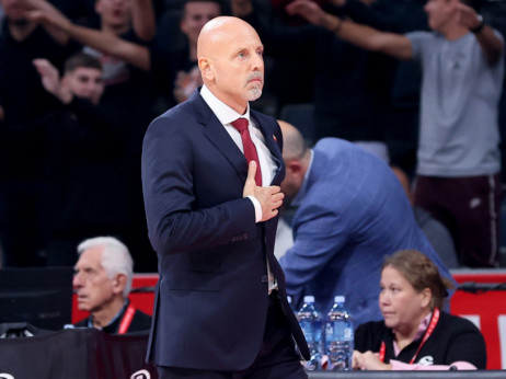 (VIDEO) Saša Obradović ponovo među svojima: Fenomenalan doček navijača Crvene zvezde u Areni