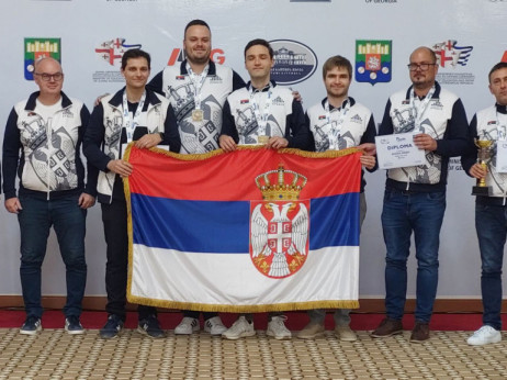 Šahisti Srbije osvojili bronzanu medalju na Evropskom prvenstvu