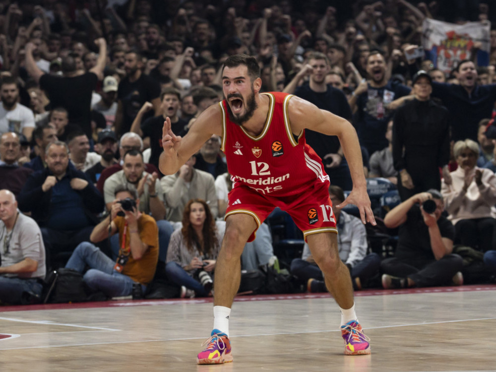 Nikola Kalinić u crveno-belom dresu