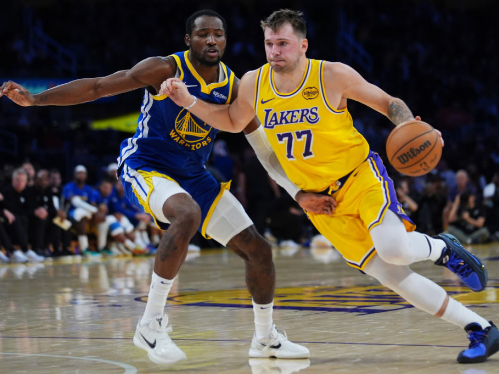 Luka Dončić, košarkaš LA Lejkersa, na meču sa Golden Stejtom