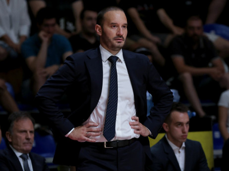 Bogdan Karaičić završio kratku odiseju u Arisu: Grci ispratili srpskog trenera
