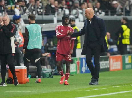 Liverpul bez Frimponga mesec dana