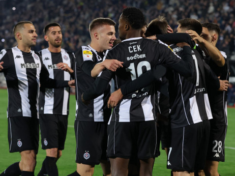 Partizan dočekuje Mladost pred praznim tribinama u Humskoj: Na programu još dva meča 13. kola Mozzart Bet Superlige