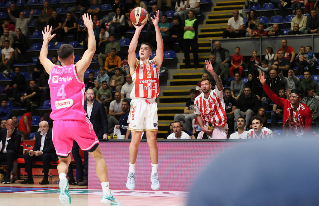 Stefan Miljenović se raspucao protiv bivšeg kluba