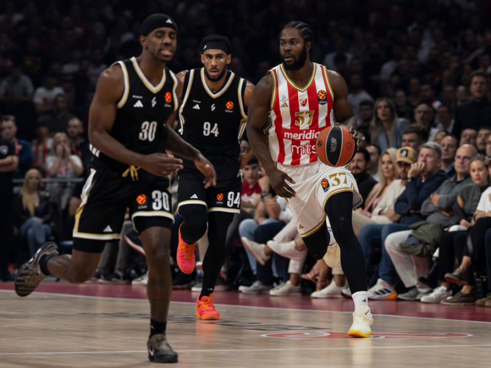 Semi Odželej na meču sa Asvelom