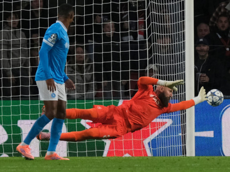 Konte: Posle me pitaju što sam doveo Vanju