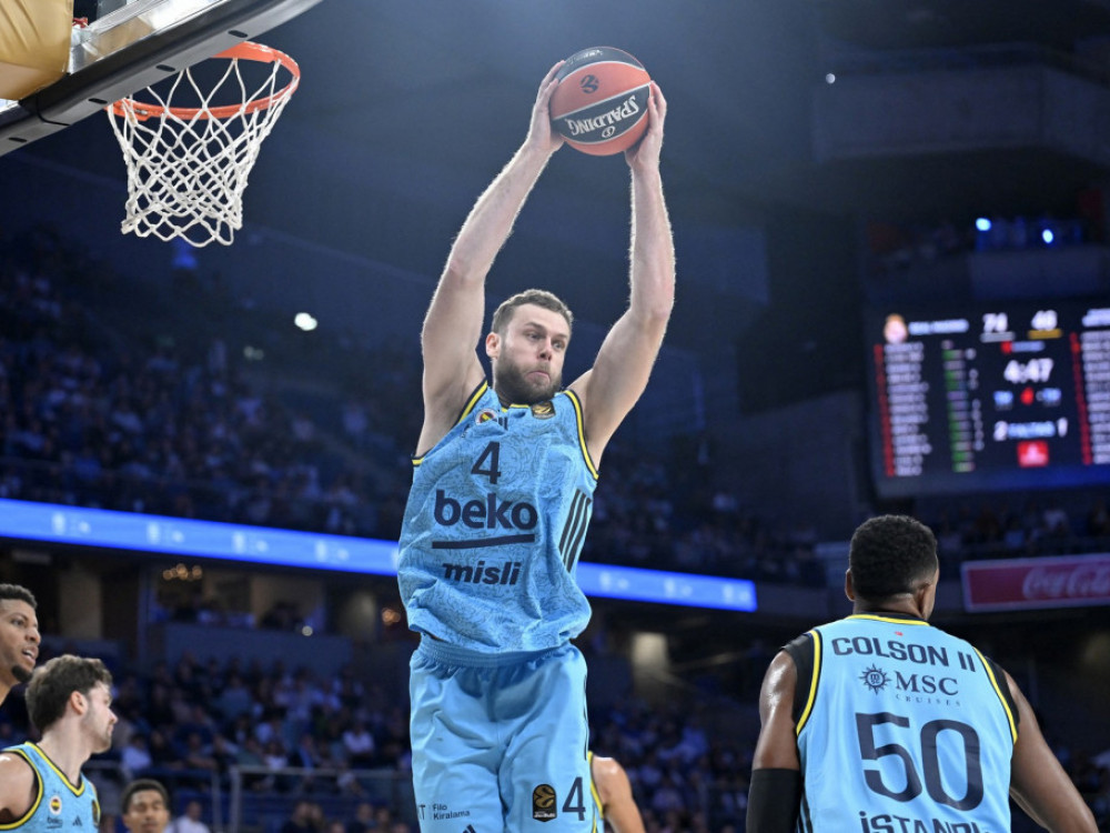 Nikolo Meli, košarkaš Fenerbahčea