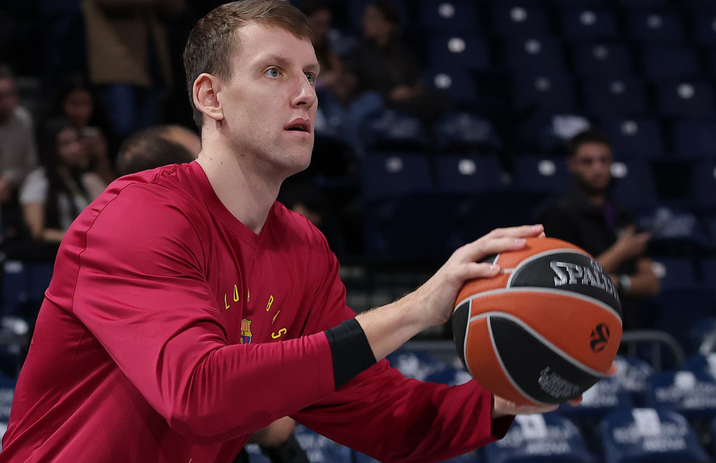 Jan Veseli ističe da je uvek lepo igrati pred navijačima Partizana