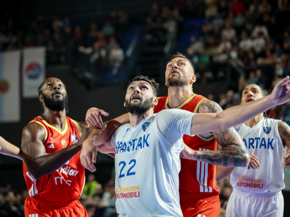 Košarkaši Crvene zvezde i Spartaka