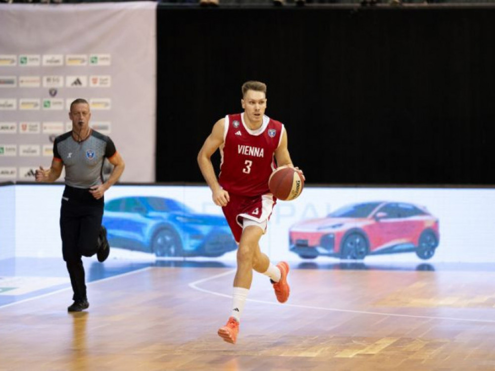 Gregor Glas, košarkaš Beča, obeležio oktobar u ABA ligi