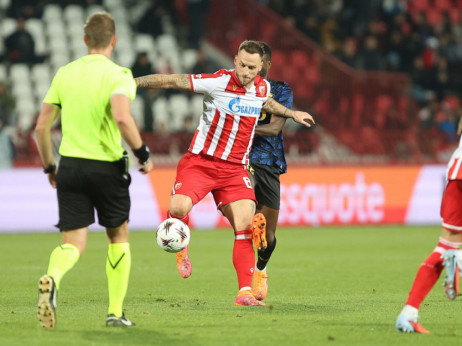 (VIDEO) Zvezda na pragu pobede: Arnautović sa bele tačke doneo prednost protiv Lila