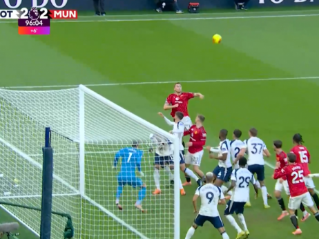 (VIDEO) Evo kako je De Liht spasio Junajted u Londonu