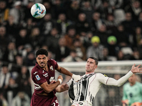 Juventus i Torino igrali bez golova u gradskom derbiju, bleda partija Vlahovića